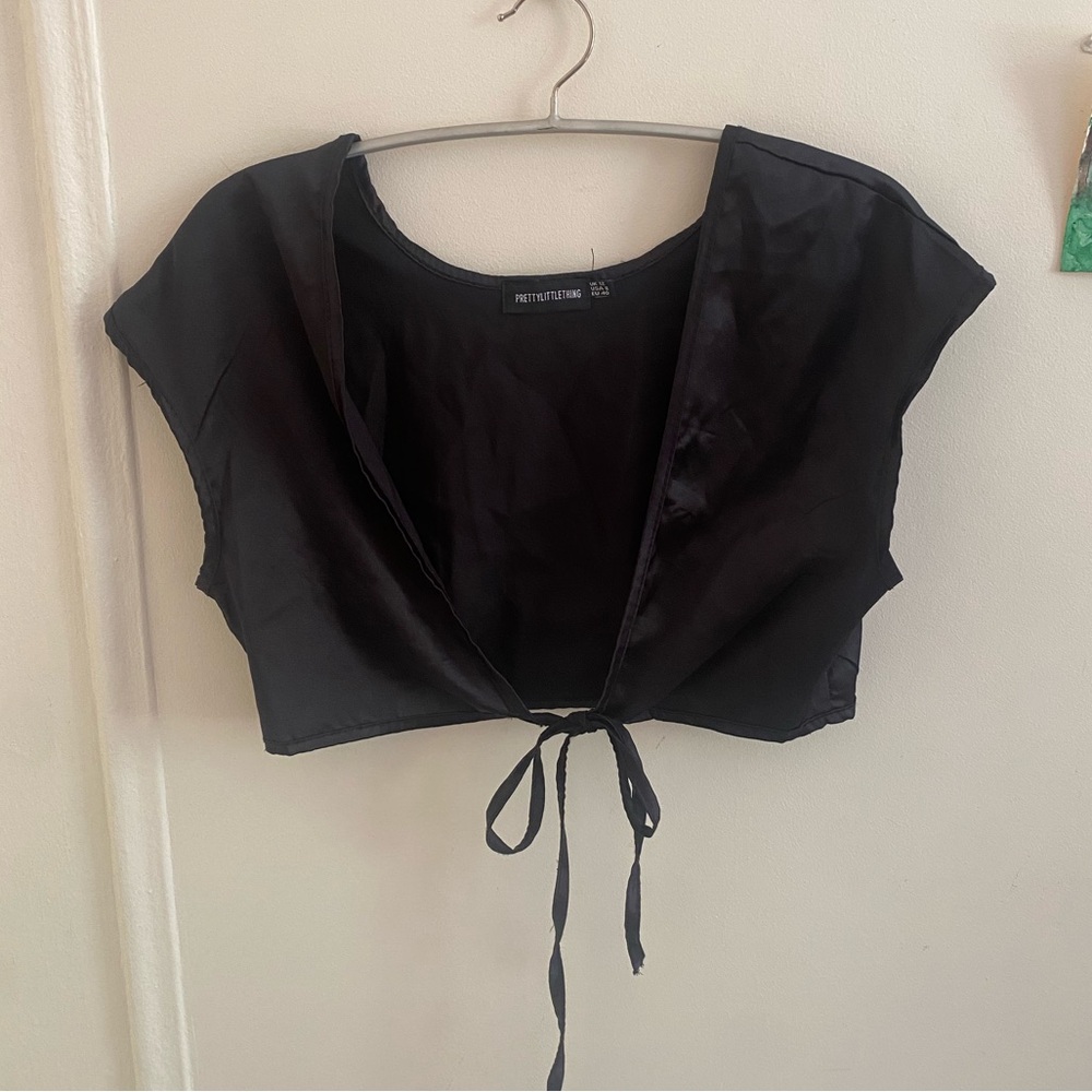 Pretty Little Thing black silk tie top